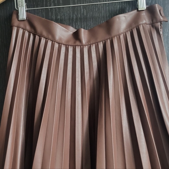 H&M Brown Leather Midi A-Line Pleated Skirt Full Circle - Picture 11 of 15